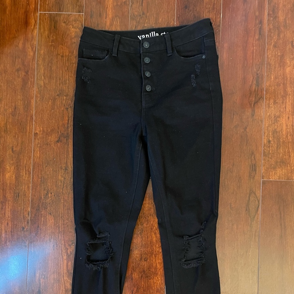 Black ripped jeans